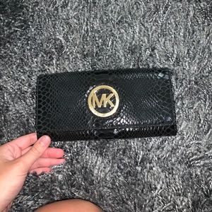 Micheal Kors Wallet